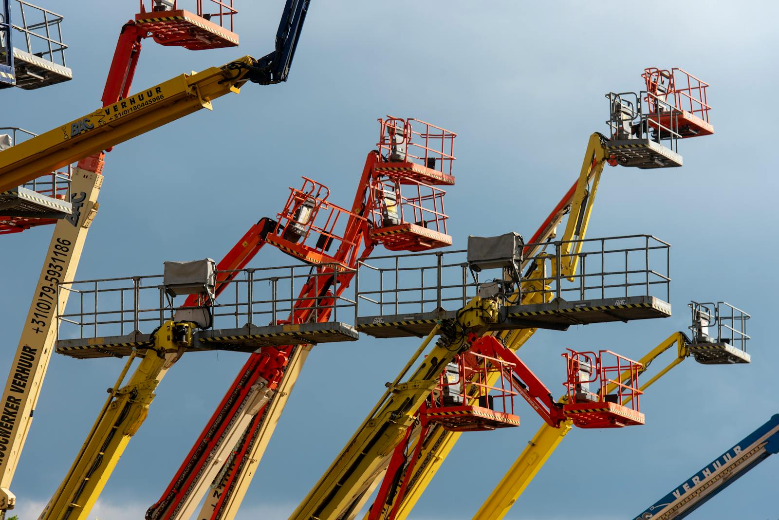 Genie Z-45/25J — 16 m Eklemli Platform