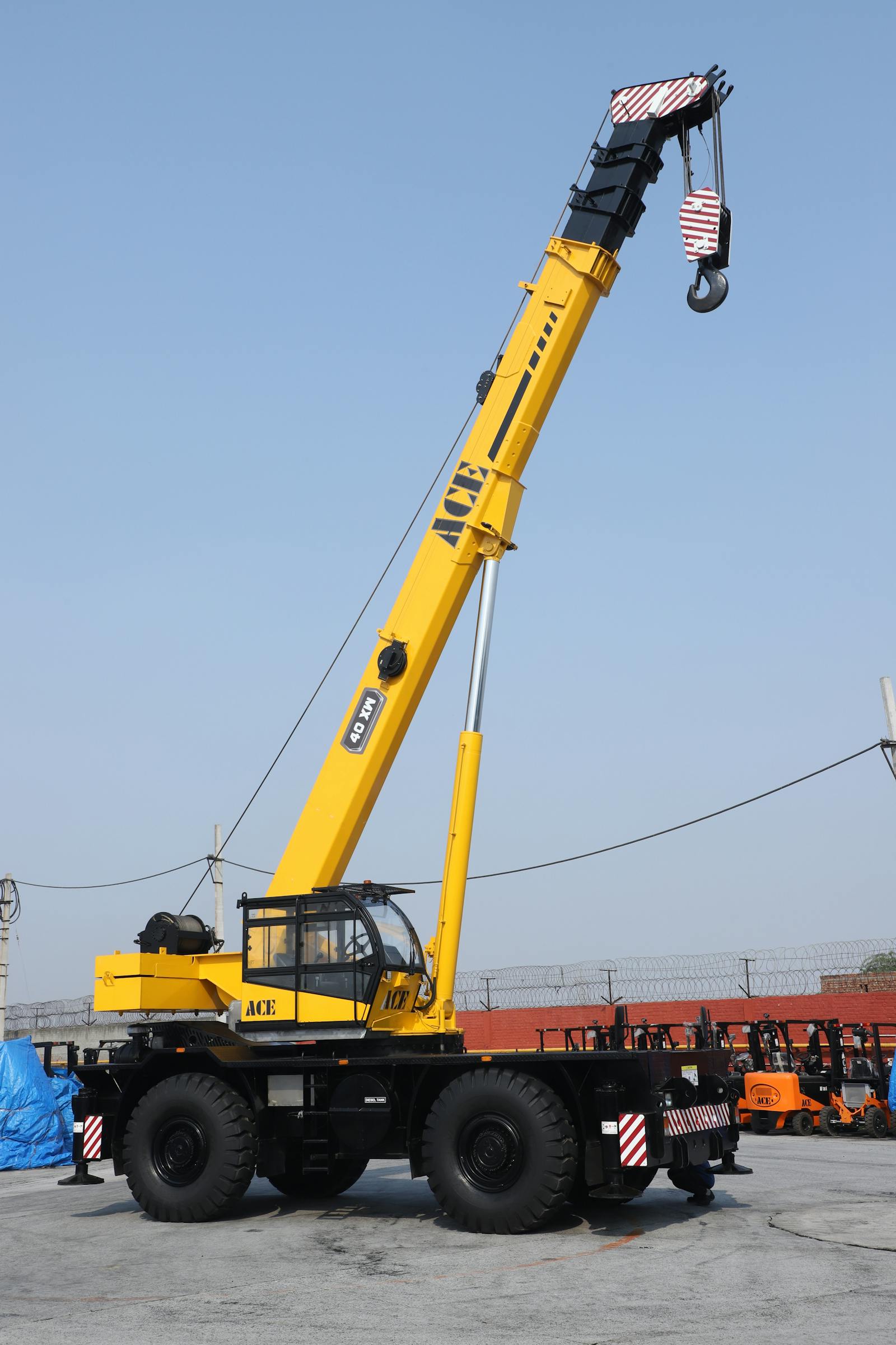 Liebherr LTM 1130 — 130 Ton